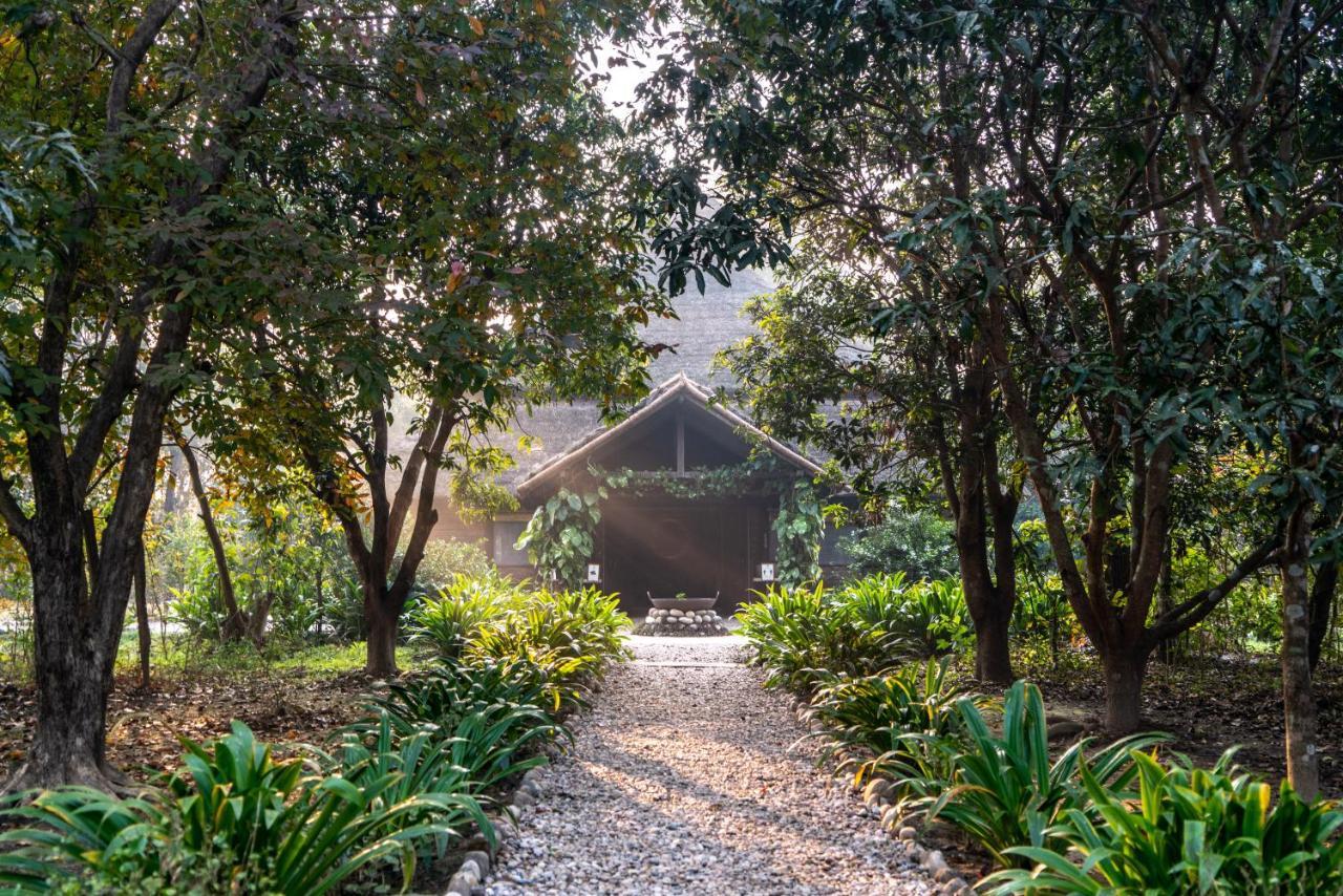 Tiger Tops Karnali Lodge Bardiya Exterior photo
