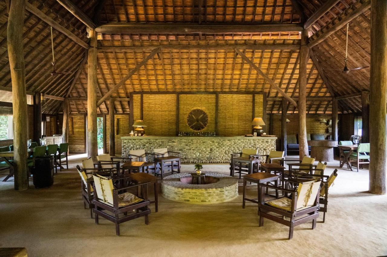 Tiger Tops Karnali Lodge Bardiya Exterior photo